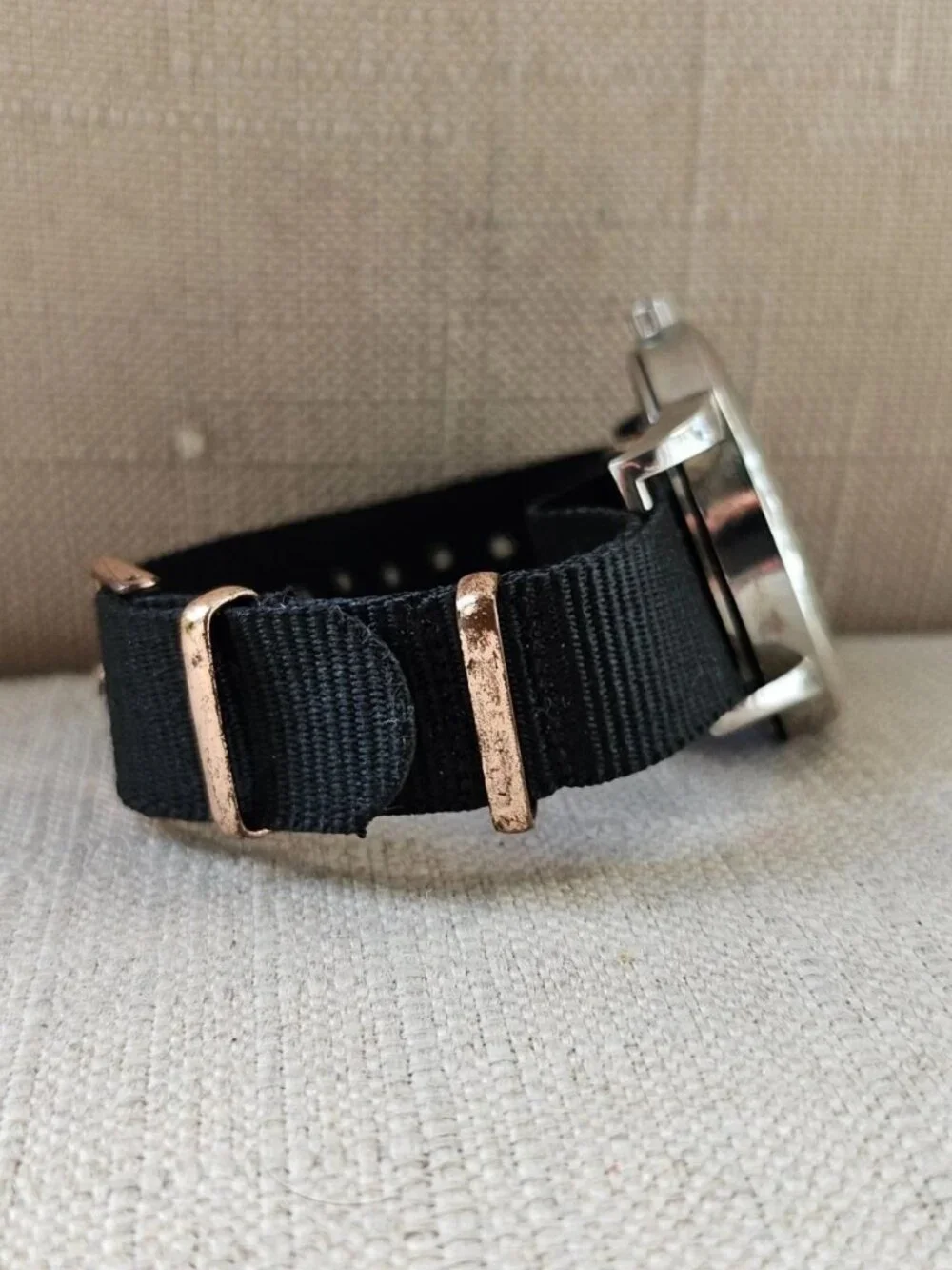 Fashion Wristwatch Unisex Black Canvas Strap Quartz Analog Wrist Watch